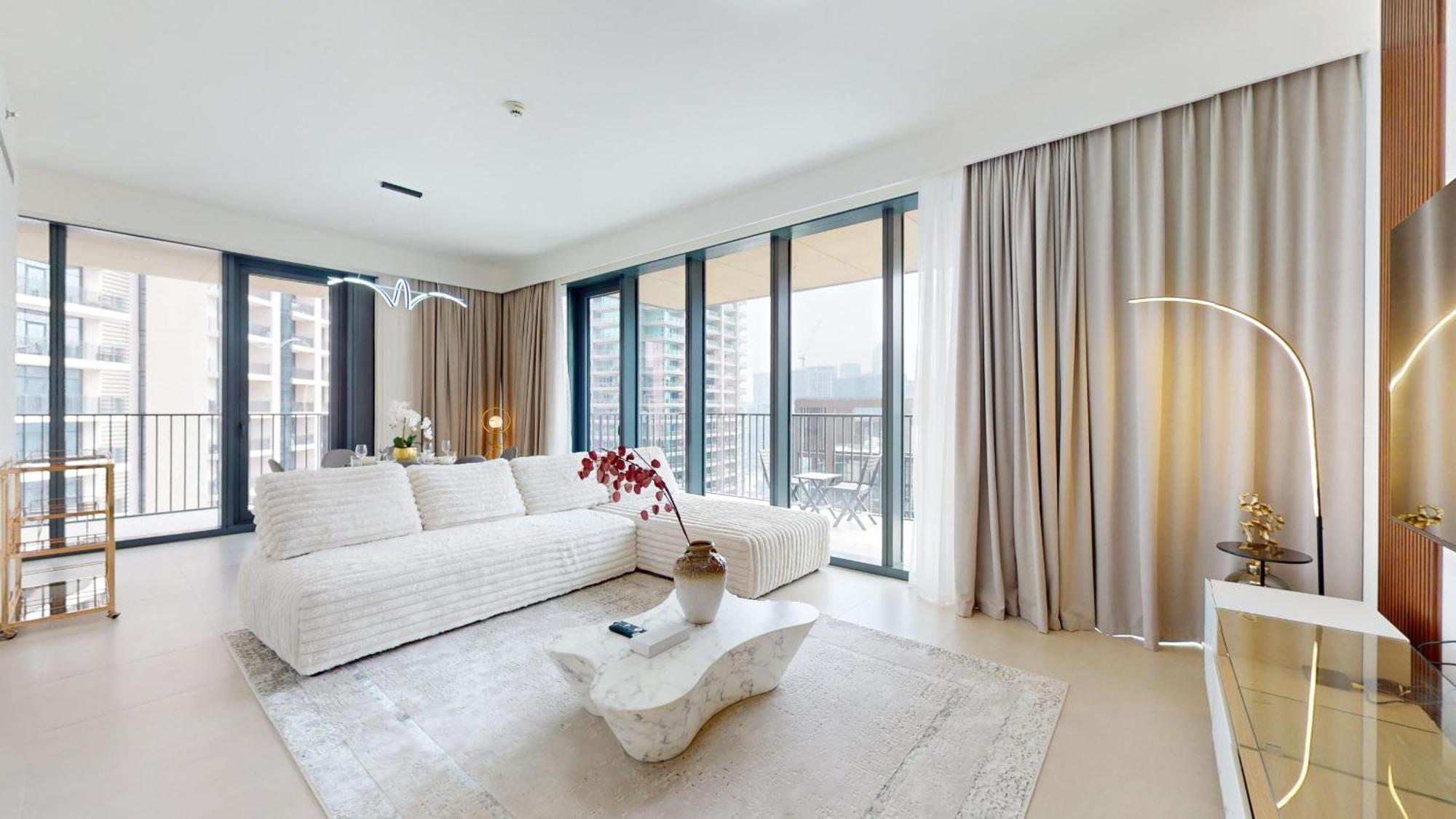 With 2 Bedrooms In Al Tahani St - Downtown Apartment